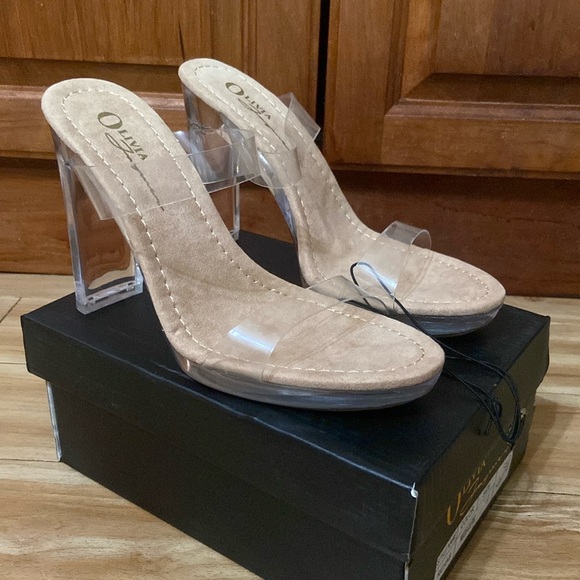 Forever 21 Clear Vinyl Lucite Block Heels - Picture 1 of 13